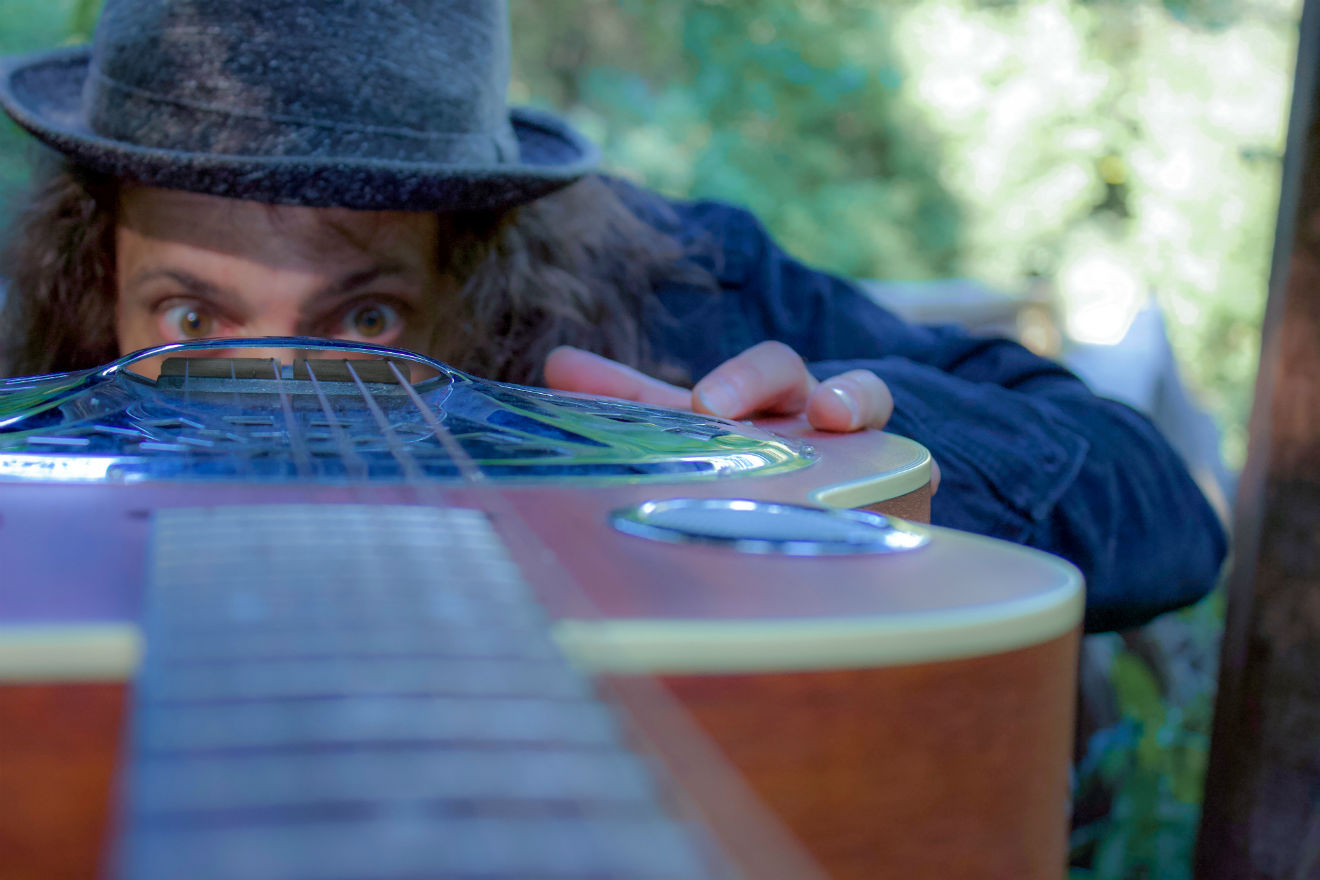 “VIVO”: il nuovo singolo di Emanuele De Francesco