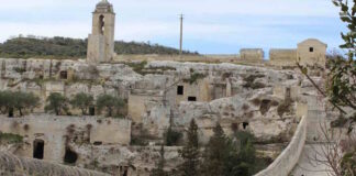 Mondi Paralleli: il nuovo singolo di Daniela Mastrandrea