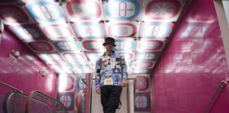 “Vaporwave” è l’Ep di debutto dell’artista dadaista e cyberpunk 4EST