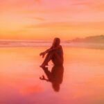 KINA torna con “Now I’m Alone” feat. Robin Cause