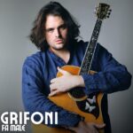 GRIFONI torna con “Fa male”