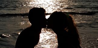 Andrea Ciaramella pubblica il nuovo singolo “23 Ottobre”