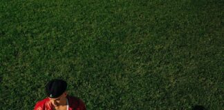 WESTCROSS torna con il nuovo singolo “TRA PARENTESI”