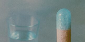 TOMMASO TAM: “Acqua e Vitamine” è il nuovo singolo