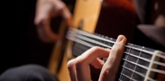 Muscoli, voce e postura: i consigli della Fondazione Don Gnocchi per artisti e performer