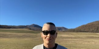 ELIO GARRELLO: online il videoclip del singolo d’esordio “mirabilmente calvo”