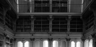 EROCADDEO: fuori il videoclip di “NO POTHO REPOSARE”