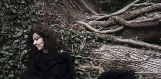 POLLY PAULUSMA: ‘THE WILDFIRES TAPES’ è il nuovo lavoro discografico